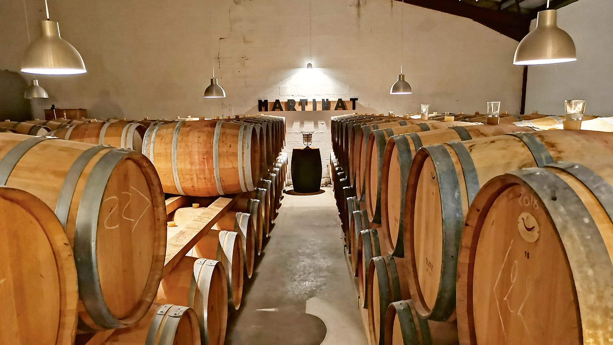 Header_1_chateau_martinatZy9mISd84EKCz