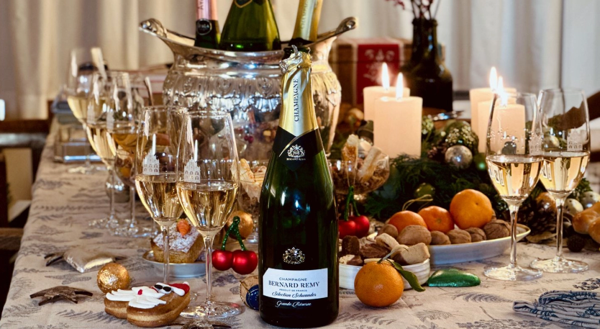 Selection Schwander background image