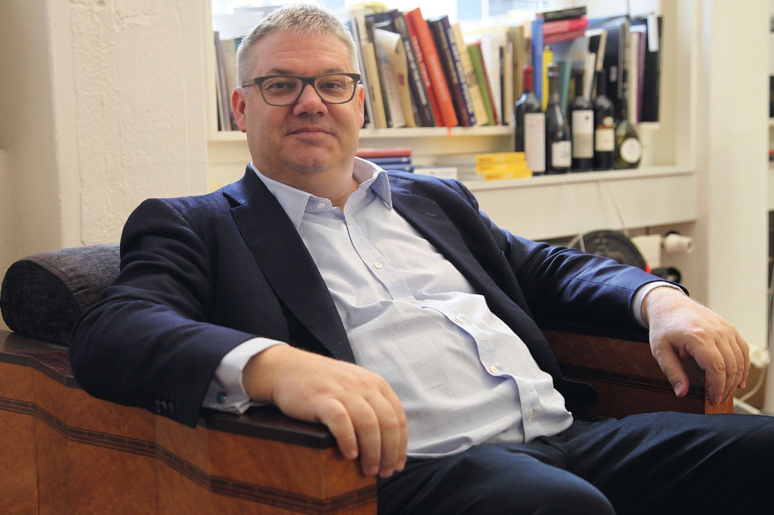 Die Fachkenntnisse im Service sind deutlich schlechter geworden - Interview mit Philipp Schwander im GastroJournal Nr. 47