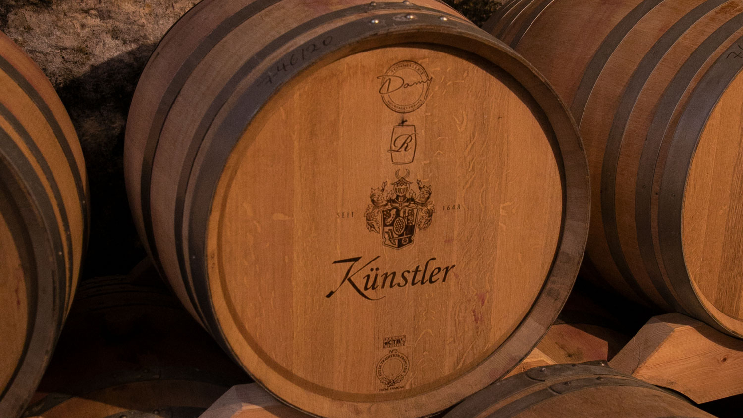 Header_1_kuenstlerXJJmKRpwKnzwr